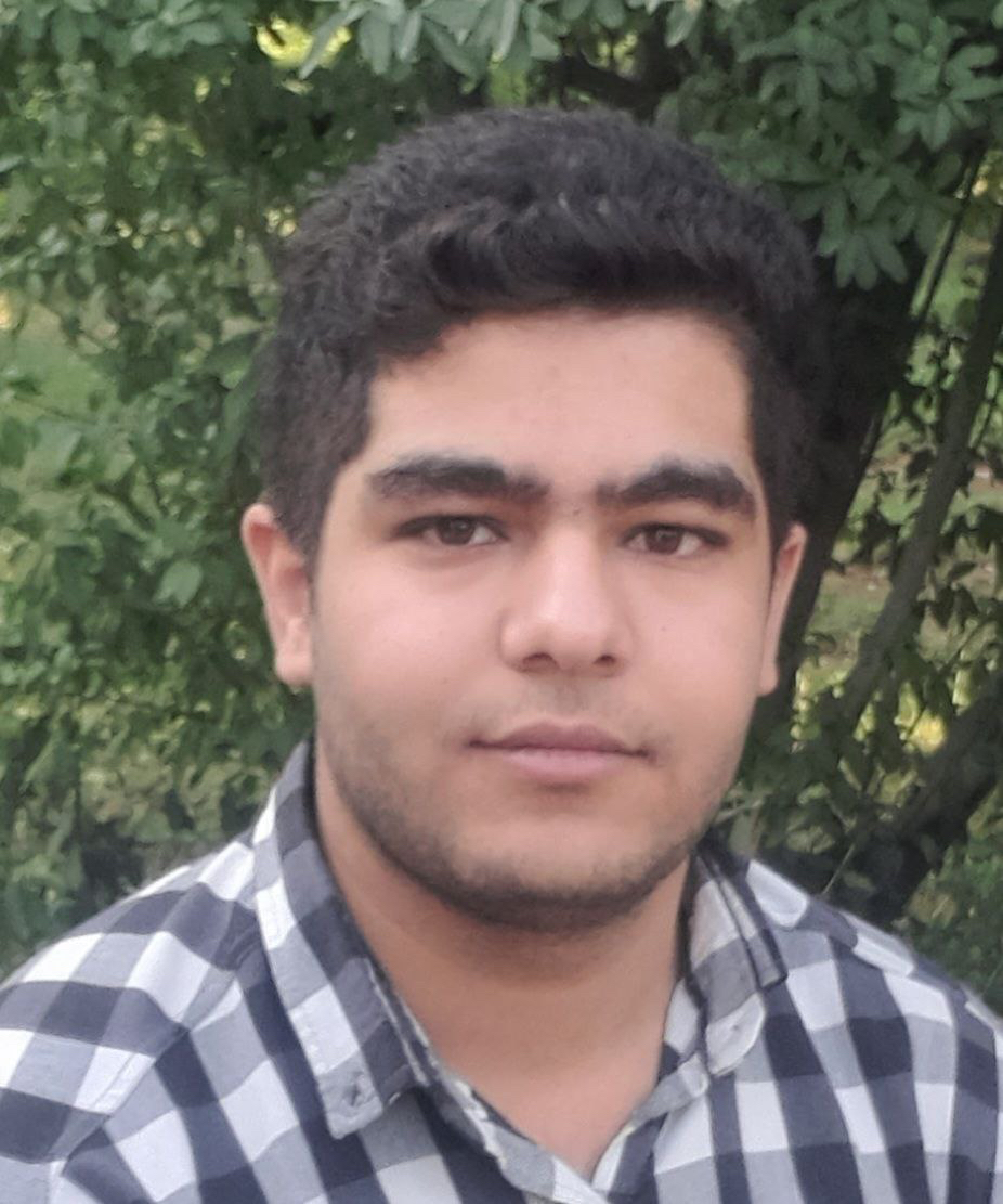 علیرضا انصاری-دندانپزشکی دانشگاه اردبیل
